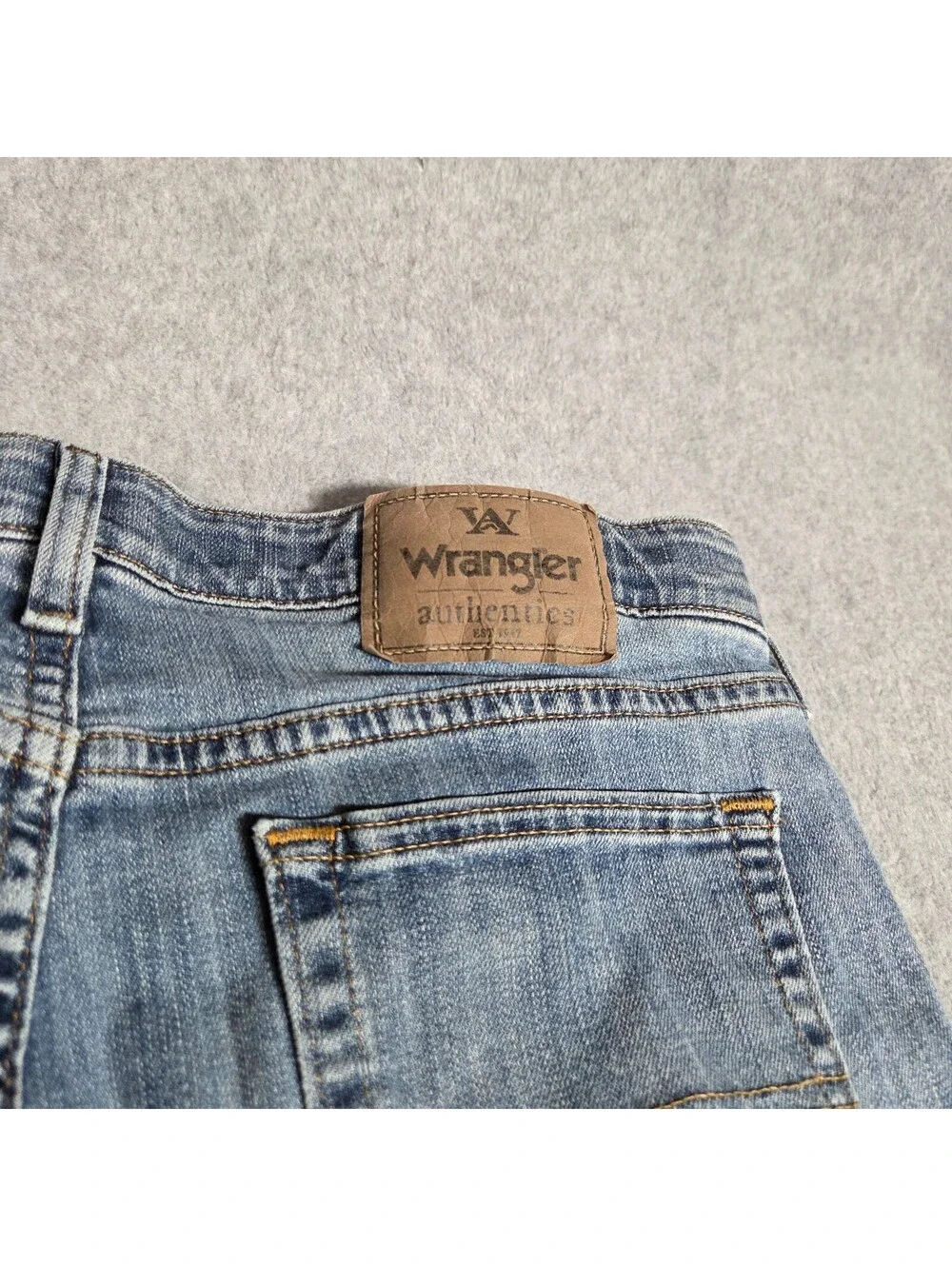 Wrangler Authentics Men's 32x29 ZM1CSSE Regular Fit Straight Leg Blue Stretch